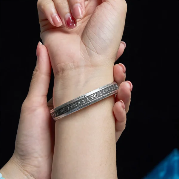 Om Mani Padme Hum Heart Sutra Mantra Lotus Peace Meditation Cuff Bracelet Bangle