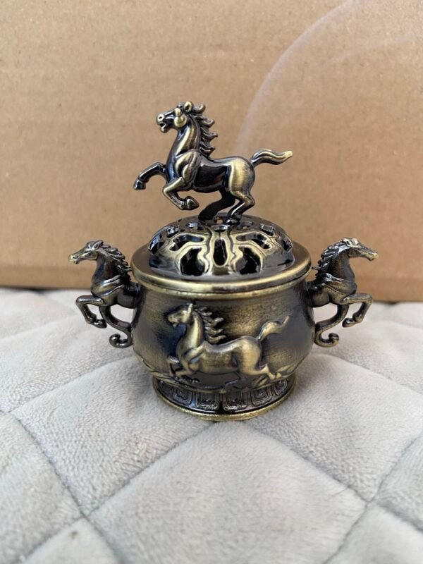 Chinese Retro Style Double-Eared Horse Incense Burner Ornament
