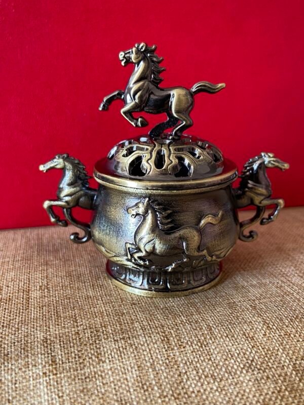 Chinese Retro Style Double-Eared Horse Incense Burner Ornament