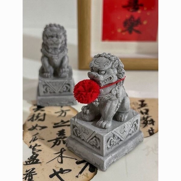 Miniature Stone Lion Ornaments, Chinese Style Desktop/Doorway Decoration (Pair)